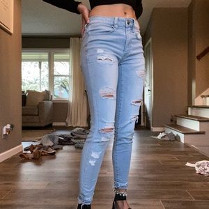 american eagle ripped jeans